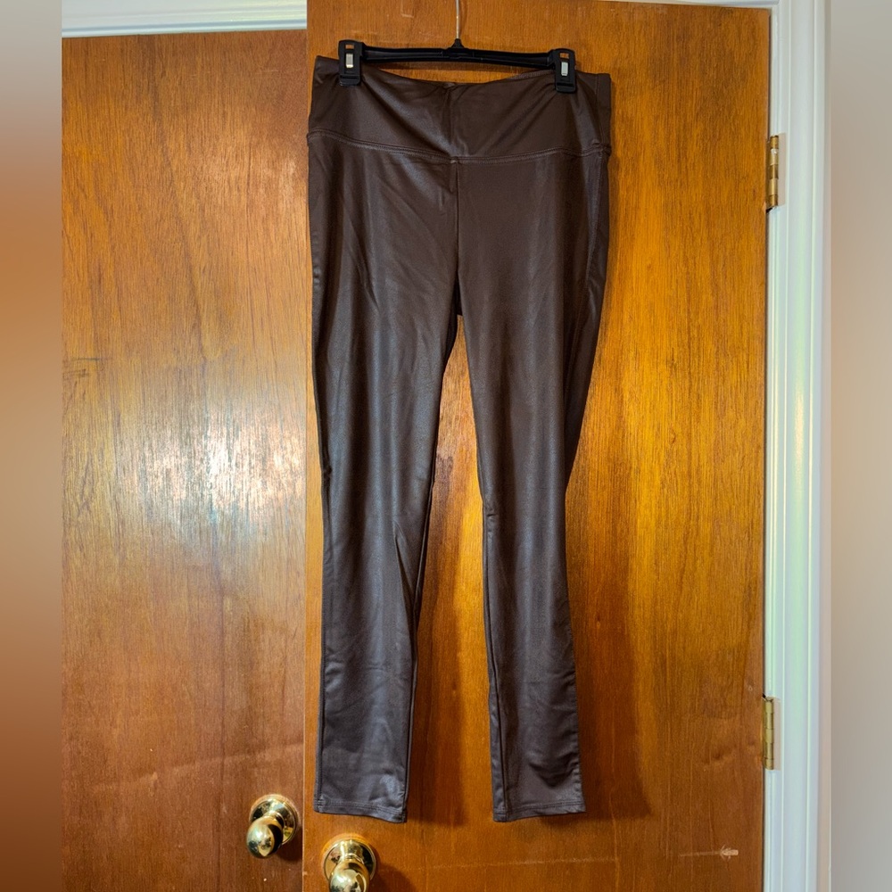 🐠 Seven7 Chocolate Faux Leather Leggings